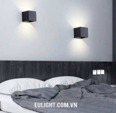 đèn hắt 2  chiều gắn tường vỏ trắng VNT2217