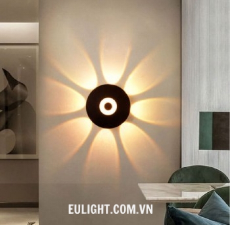 đèn hắt gắn tường phi 160 VNTAK-51