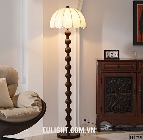 đèn cây thân gỗ DCG143