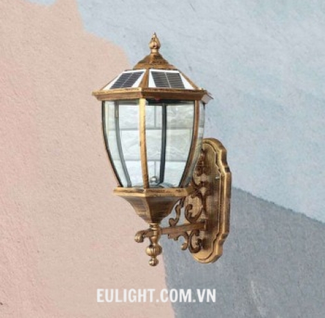 Đèn gắn tường năng lượng mặt trời thân vàng TD-45