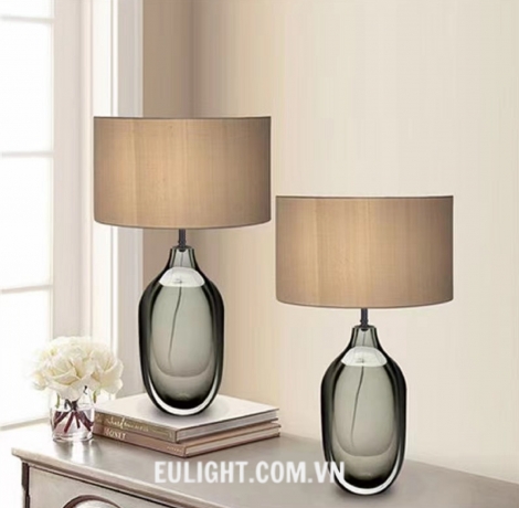 Đèn để bàn chao vải DB722