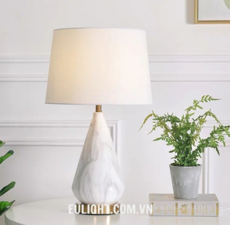 Đèn để bàn chao vải DB47