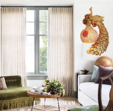 đèn gắn tường hình công vàng VC9163P