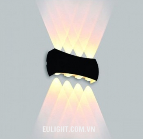 đèn hắt  gắn tường 8 mắt led  CN296 ( vỏ đen hoặc trắng )