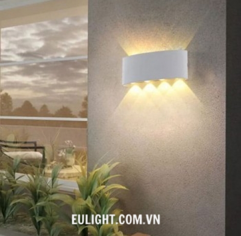 Đèn hắt 8 tia gắn tường VGT106 vỏ Đen hoặc Trắng
