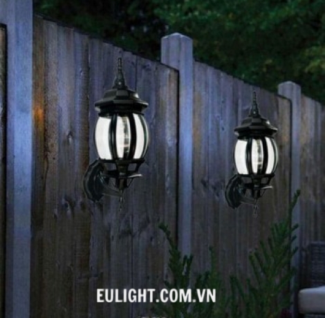 đèn gắn tường thân đen TD08V