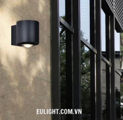 đèn hắt 1 chiều vỏ đen CN257