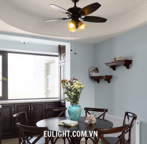 Quat trần đèn QT4224