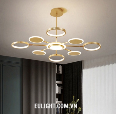 đèn chùm nghệ thuật  loại 8 tay thân vàng TTK116T8