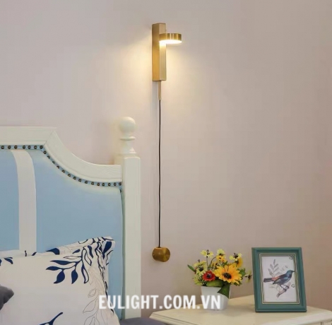 Đèn gắn tường VK131