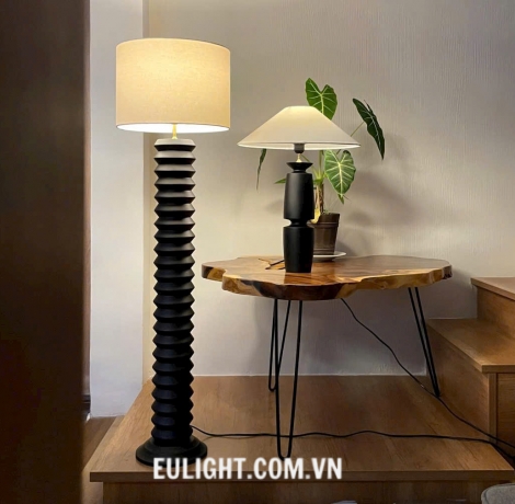 đèn cây thân gỗ DCG153