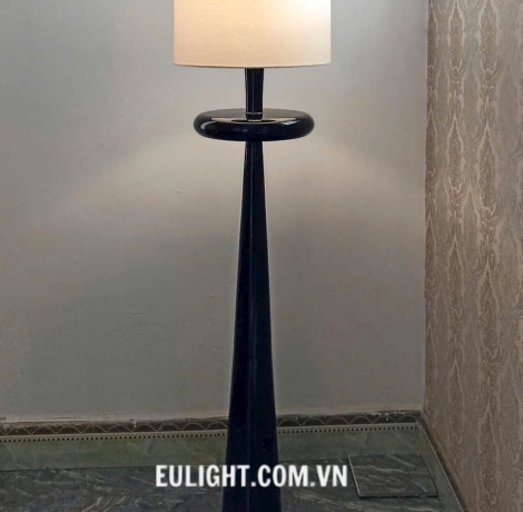 đèn cây thân gỗ DCG145
